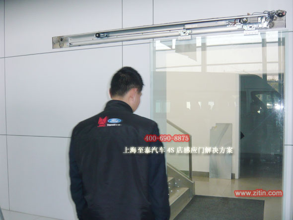 汽车4S店玻璃自动感应门